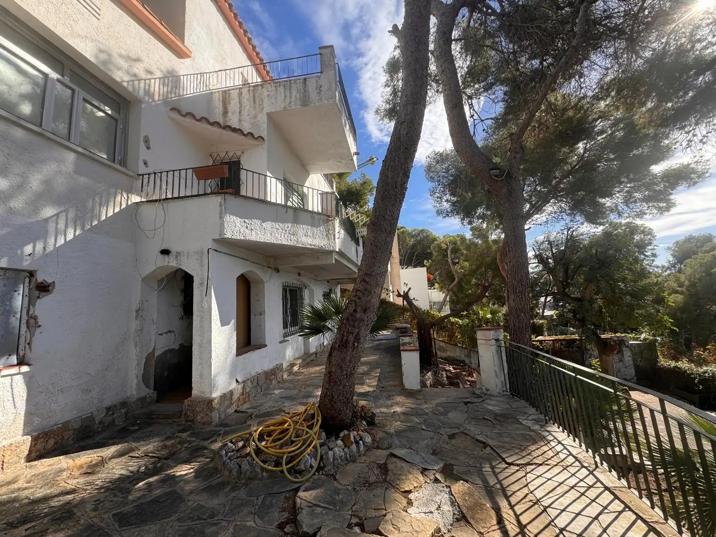 Houses for sale in Passeig de Bellavista, 187, Bellamar