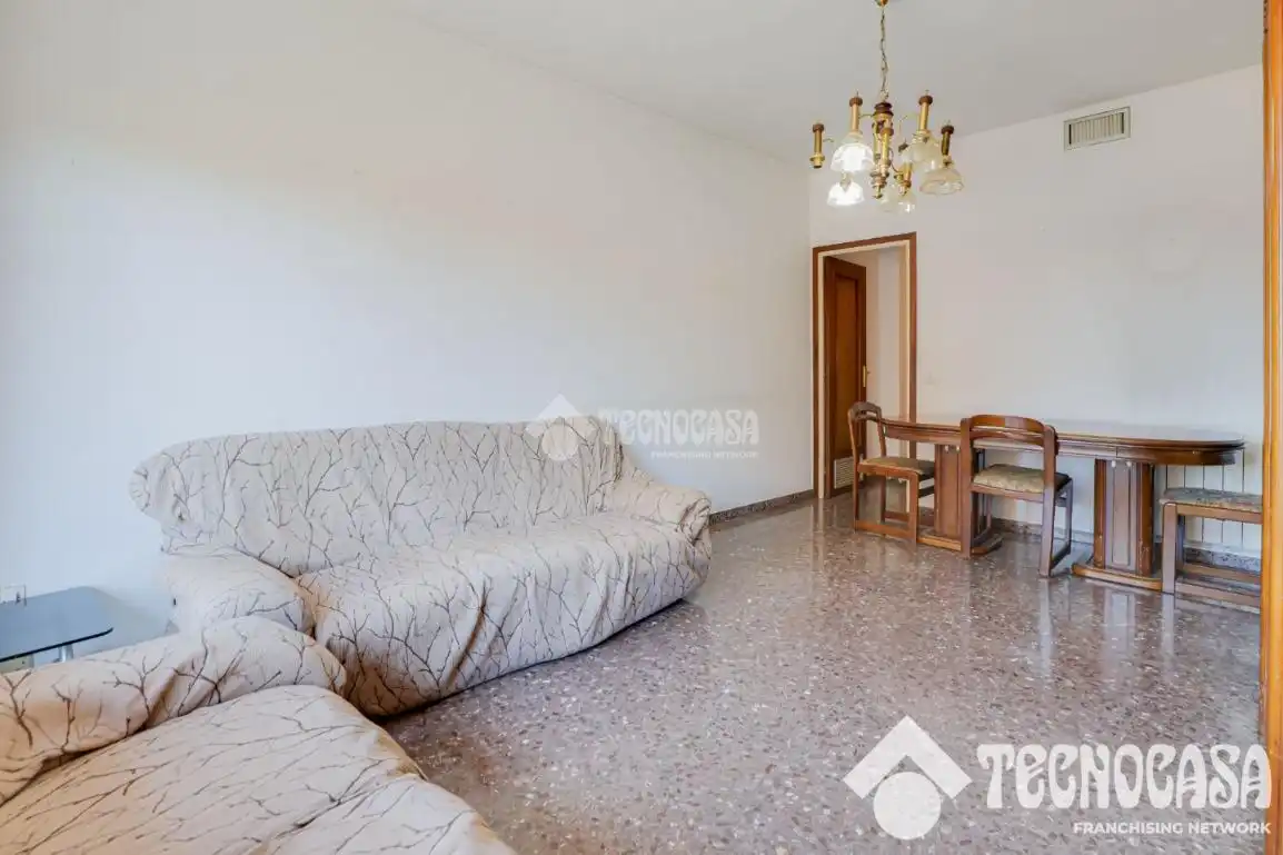Piso en venta en Carrer del Consell de Cent, Hostafrancs