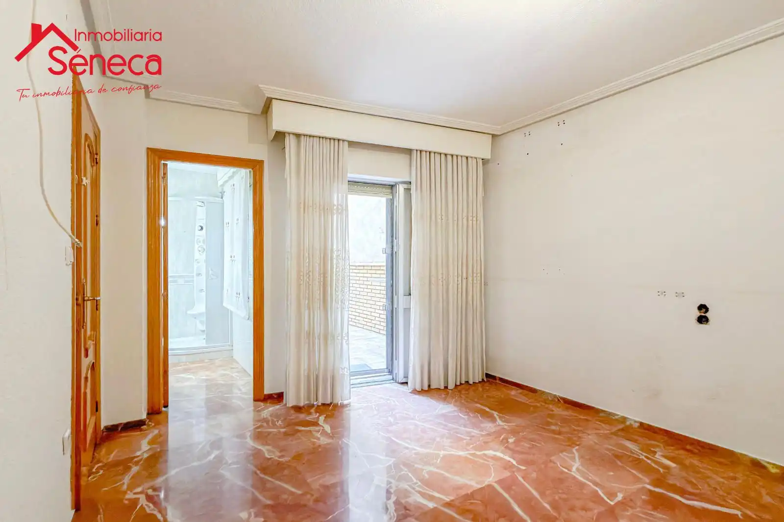 Habitación de Piso en venta en Córdoba con Aire acondicionado y Terraza