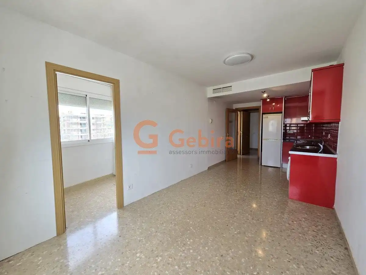 Piso en venta en Cunit con Terraza y Piscina comunitaria