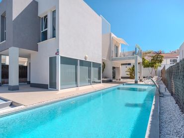 Detached house for sale in Callao Salvaje - Playa Paraíso