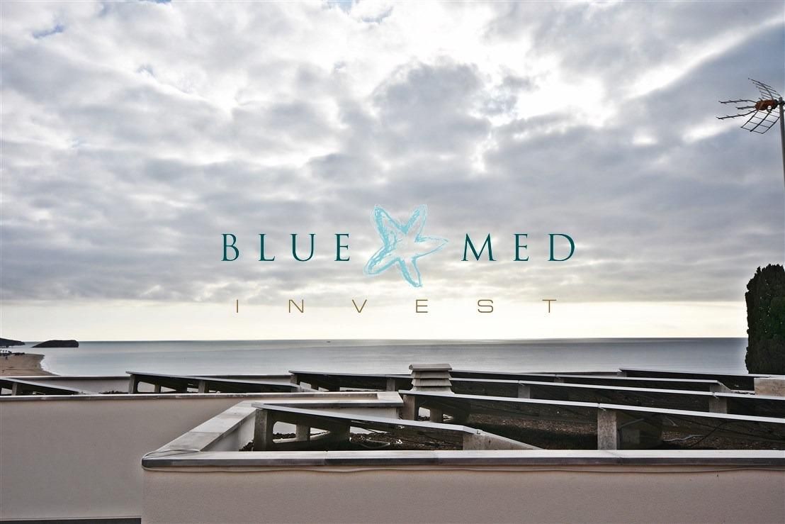 Vista exterior de Casa o xalet en venda en Mazarrón amb Jardí privat, Terrassa i Piscina