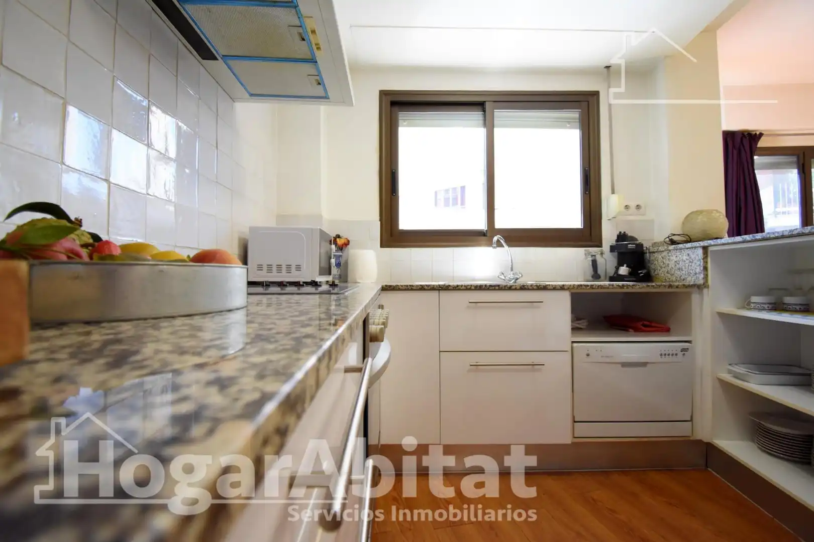 Küche von Wohnung zum Verkauf in Oliva mit Klimaanlage, Heizung und Parkett