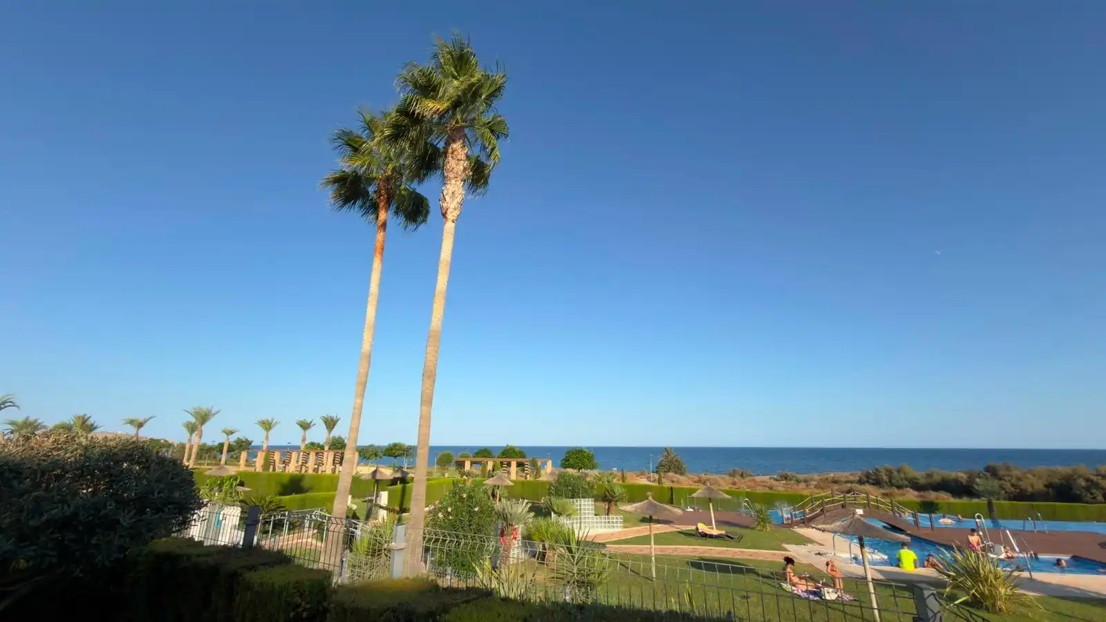 Bungalow mit Pool zum Verkauf in San Juan de los Terreros, imagen 2