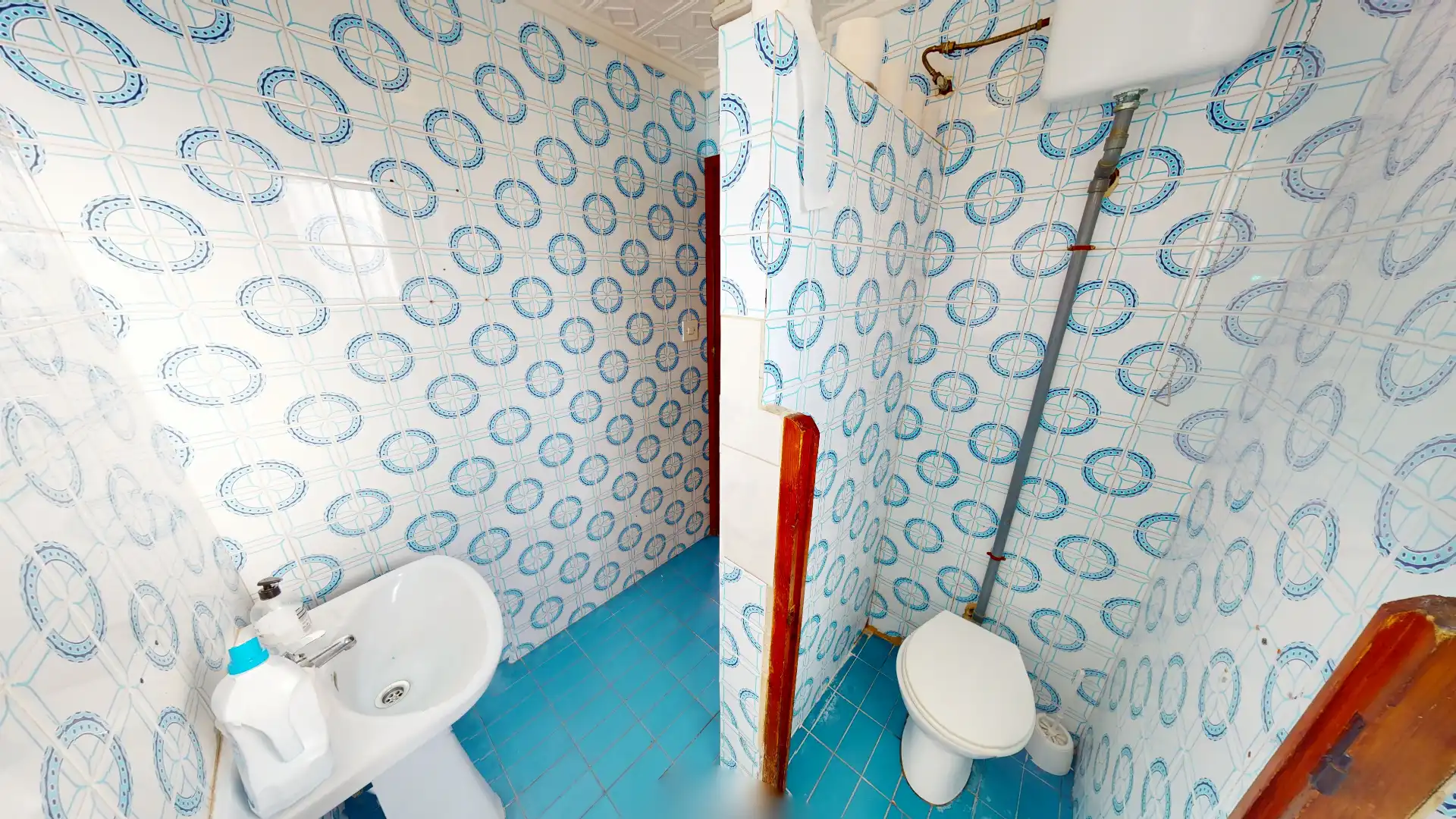 Bathroom of Commercial properties for sale in Busot  with Air Conditioner and Furnished
