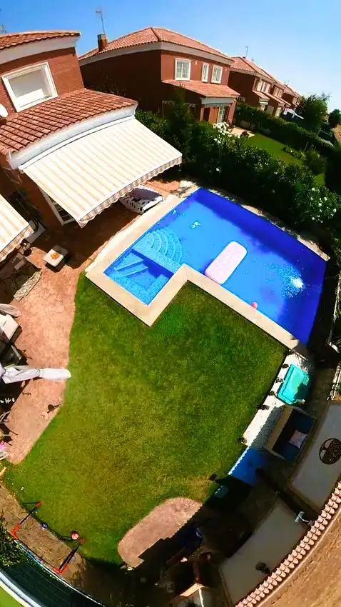 Schwimmbecken von Haus oder Chalet zum Verkauf in Barcience mit Klimaanlage, Heizung und Privatgarten
