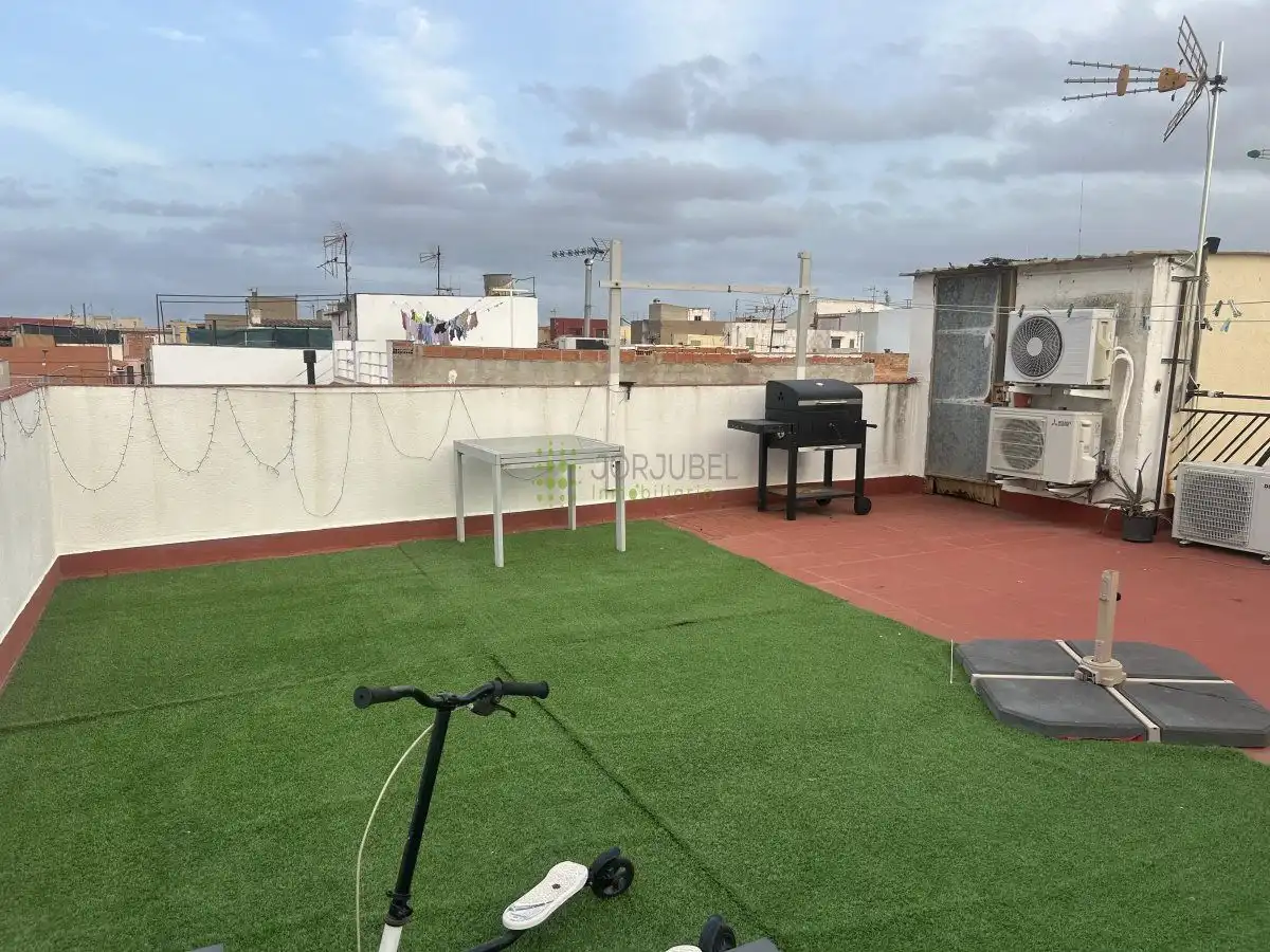 Terraza de Casa o chalet en venta en Castellón de la Plana / Castelló de la Plana con Aire acondicionado, Calefacción y Terraza