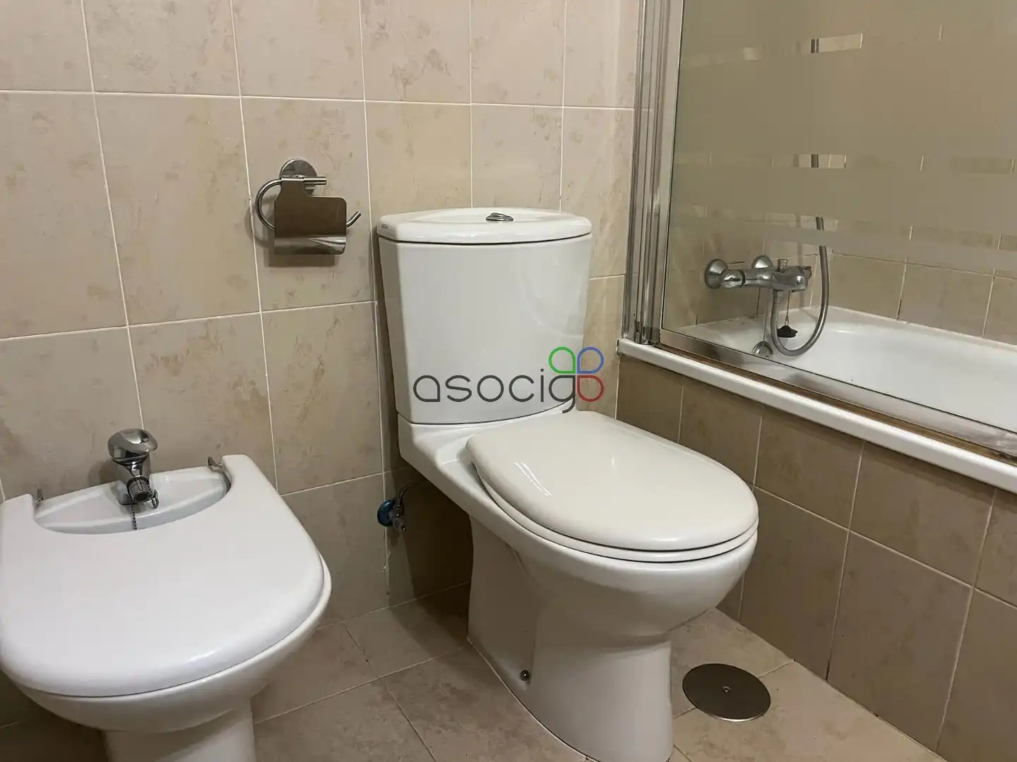 Baño de Piso en venta en Guadalajara con Calefacción y Trastero