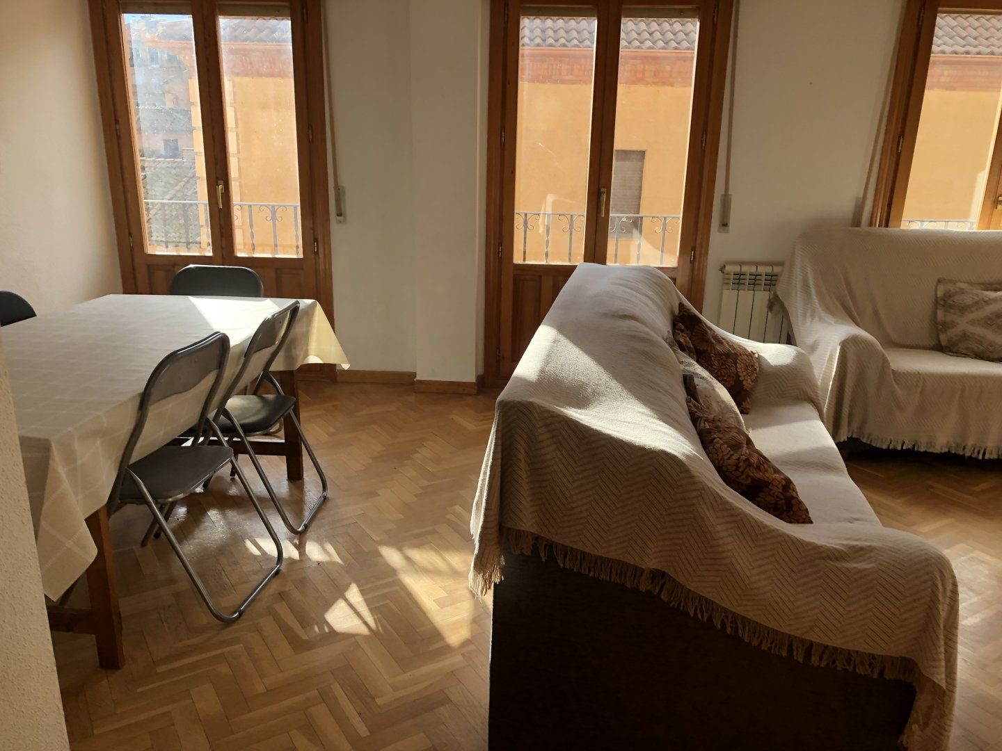 Dormitori de Dúplex en venda en Segovia Capital amb Calefacció i Moblat