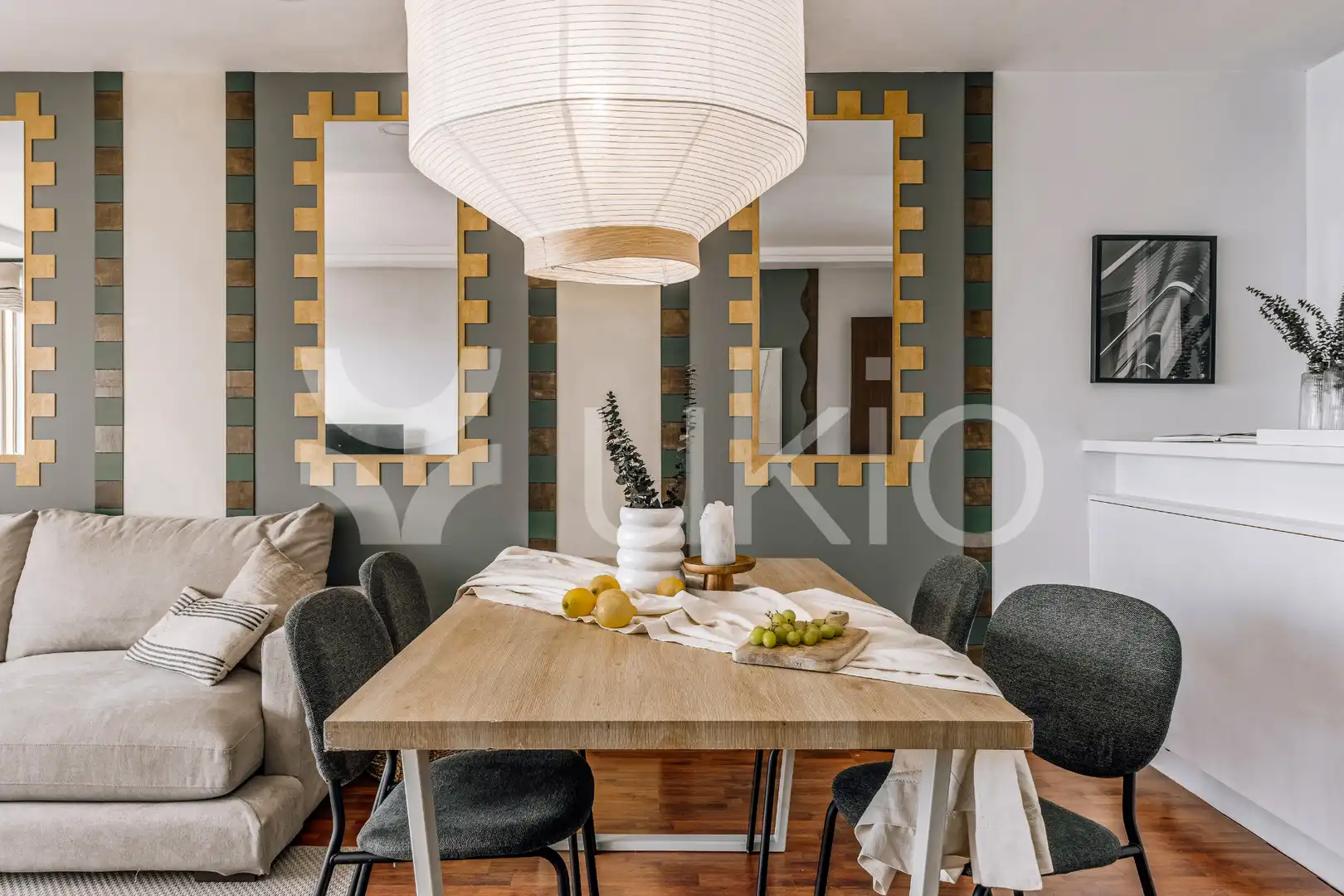 Dining room of Flat for rent in Madrid  with Air Conditioner, Heating and Furnished