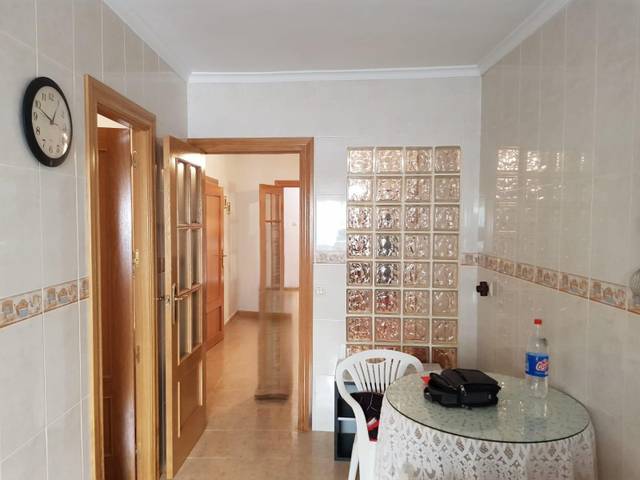 Casa-chalet en Venta en Pétrola