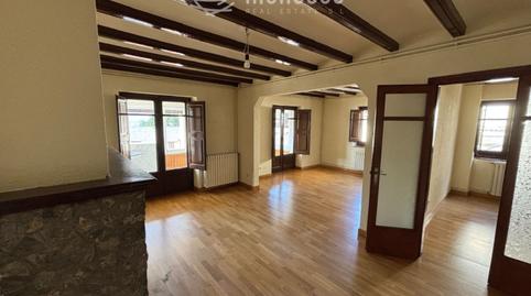 Foto 4 de Pis en venda a Paseo Agnès Fabra, Alp poble, Girona