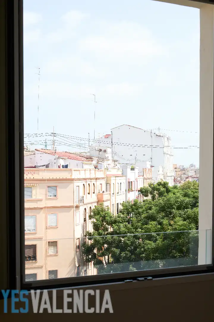 Piso con terraza en venta en Carrer de l'Erudit Orellana, imagen 24