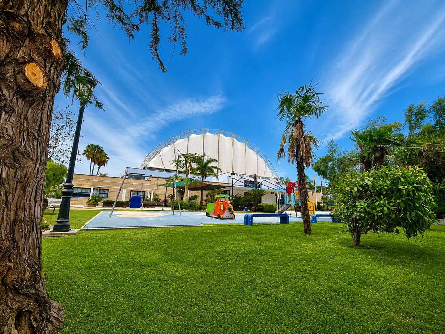 Exterior view of Apartments for sale in Marbella  with Air Conditioner, Terrace and Swimming Pool