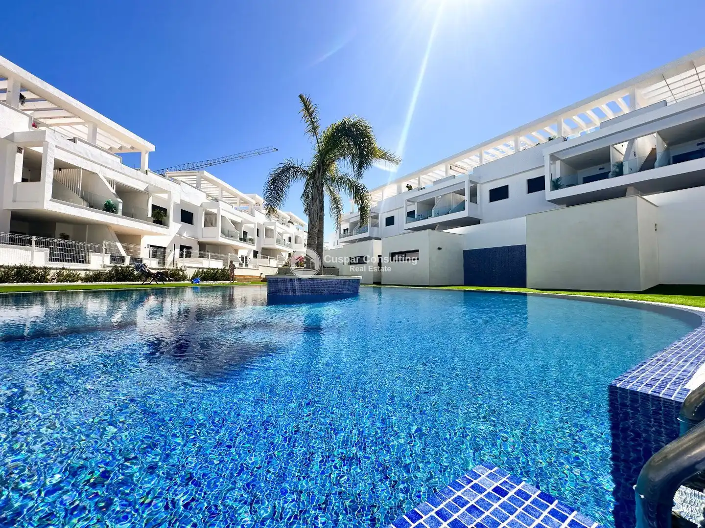Piscina de Ático en venta en Orihuela con Aire acondicionado, Calefacción y Terraza