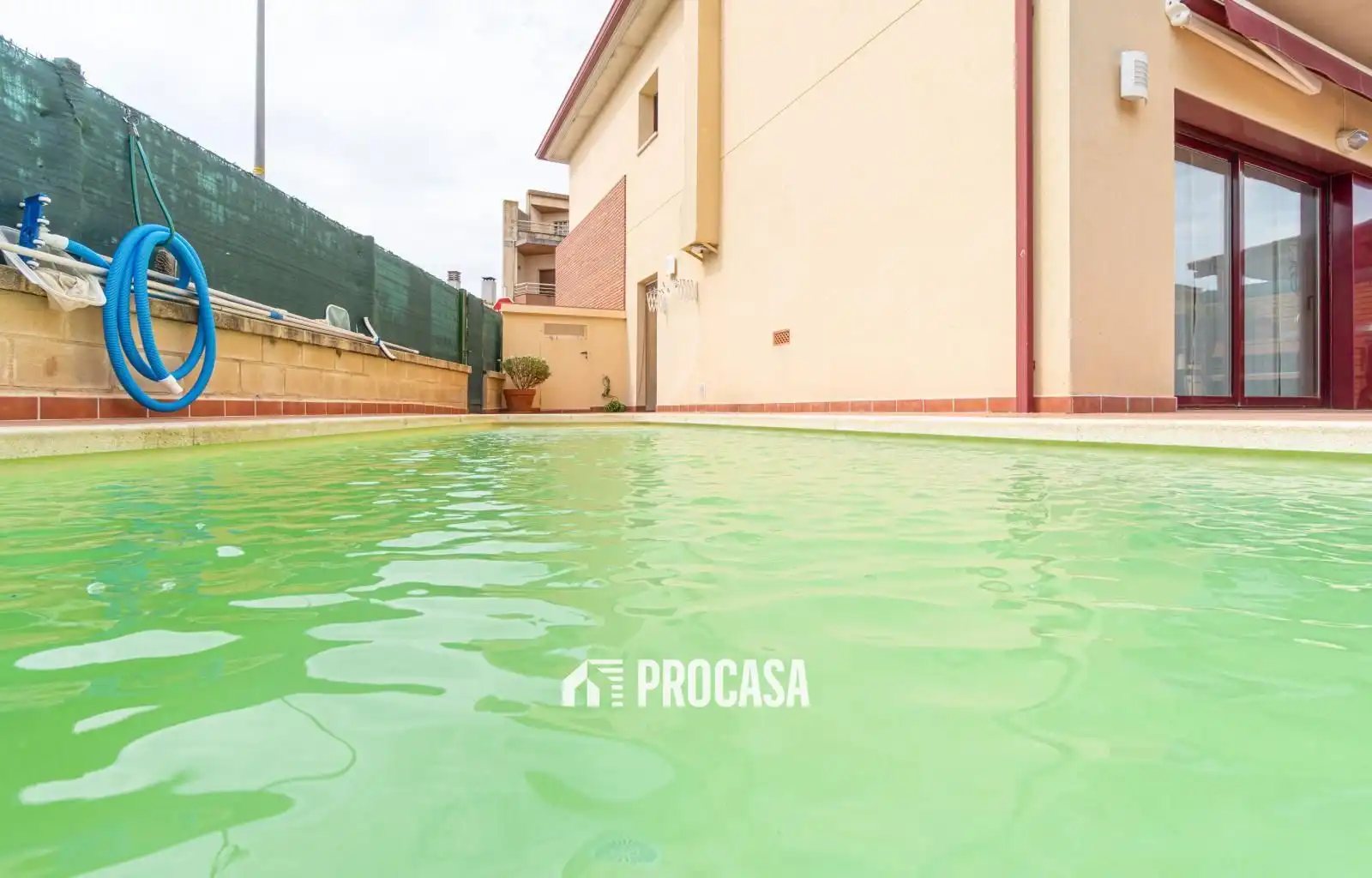 Swimming pool of Houses for sale in Vila-sacra  with Air Conditioner, Heating and Swimming Pool