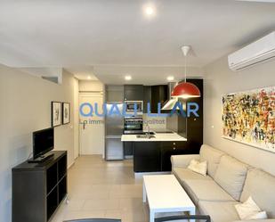 Living room of Apartment to rent in  Madrid Capital  with Air Conditioner