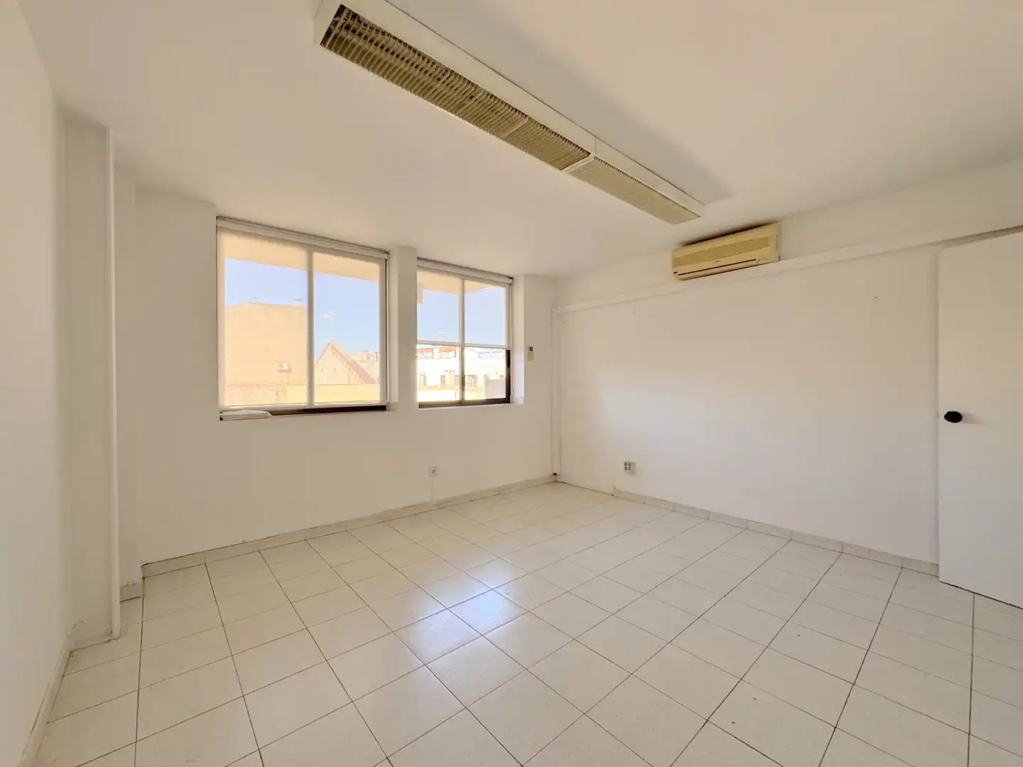 Oficina en venta en Granollers con Alarma