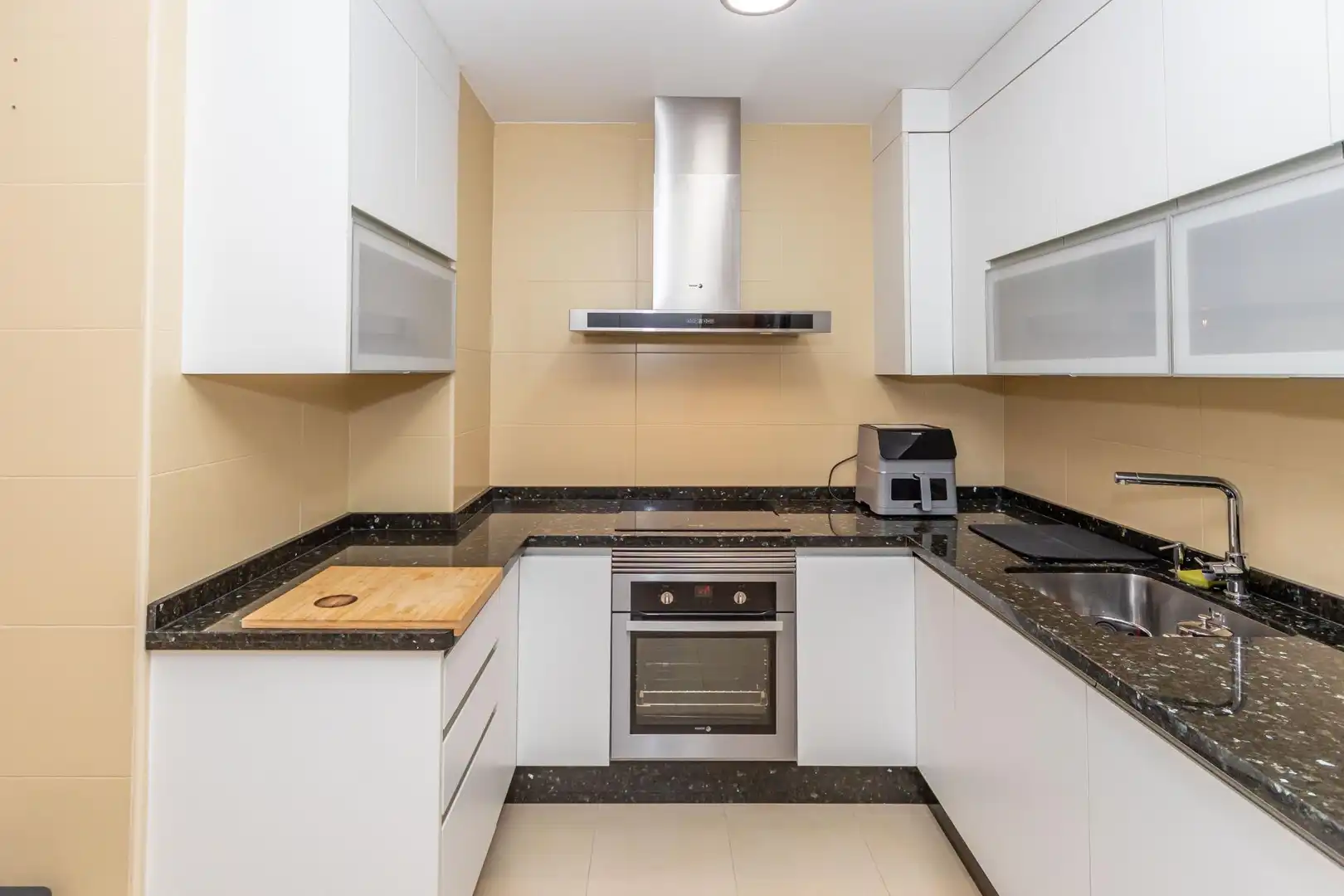 Kitchen of Flat for sale in Guadix
