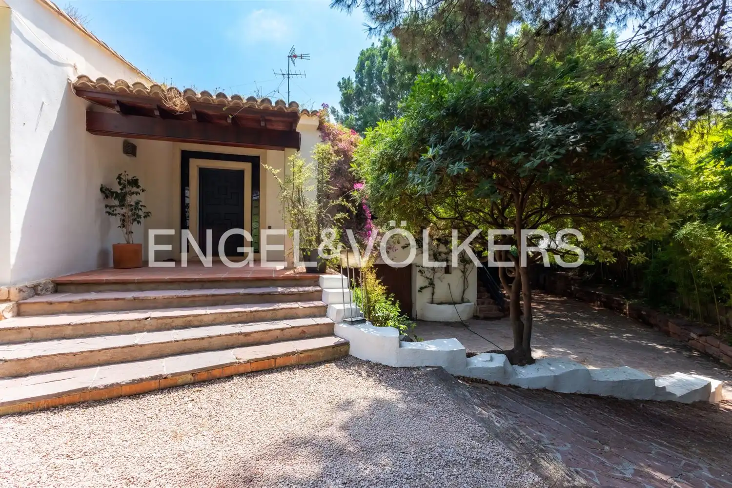 Vista exterior de Casa o chalet de alquiler en Rocafort con Aire acondicionado, Calefacción y Jardín privado
