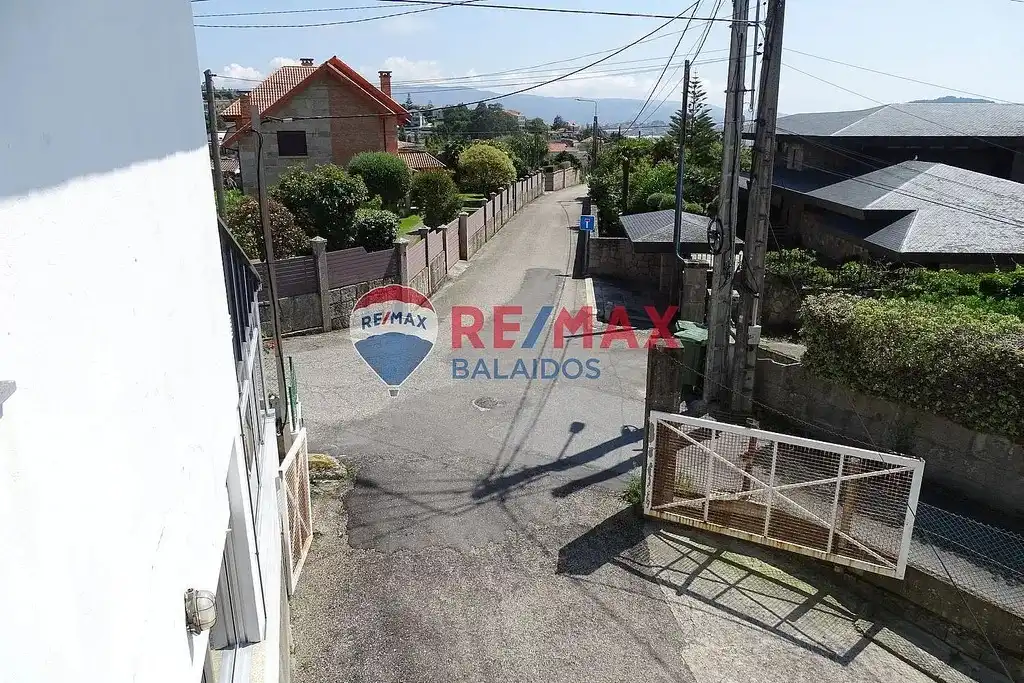 Vista exterior de Casa o chalet en venta en Vigo  con Jardín privado, Parquet y Terraza