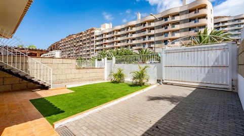 Foto 2 de Casa adosada en venta en Palm - Mar, Arona