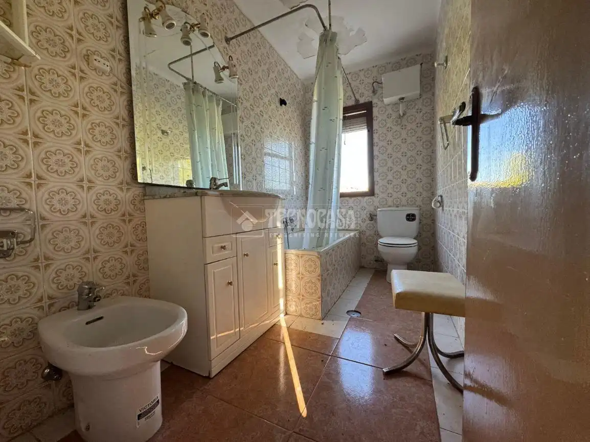 Baño de Finca rústica en venta en Alcaudete de la Jara con Aire acondicionado, Calefacción y Trastero