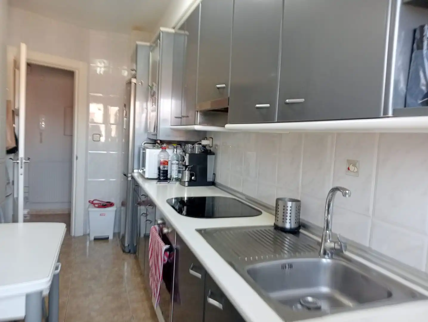 Kitchen of Flat for sale in Zaragoza  with Heating, Terrace and Storage room