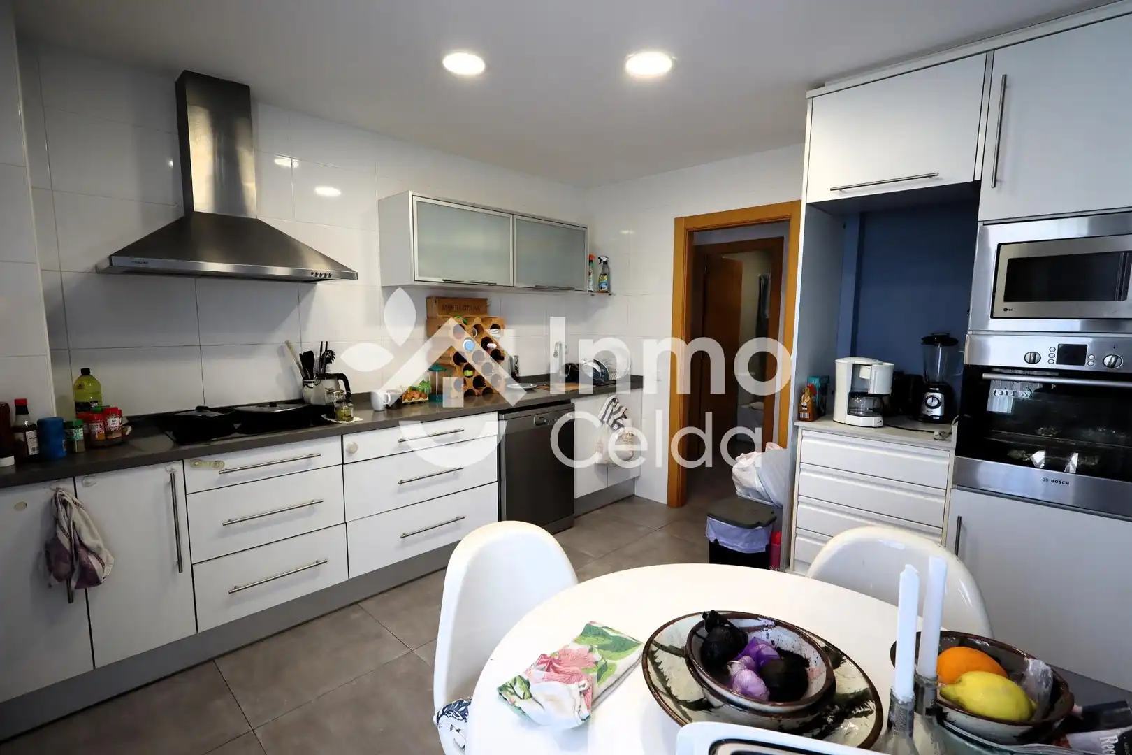 Cocina de Casa o chalet en venta en Chiva con Aire acondicionado, Calefacción y Jardín privado