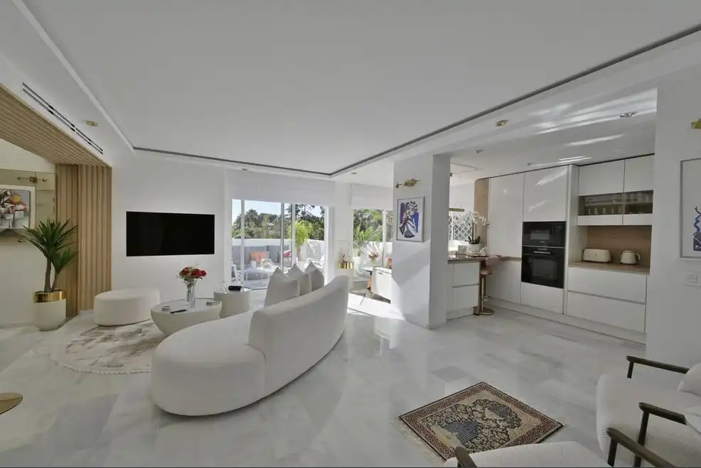 Apartment zum Verkauf in Elviria - Cabopino, imagen 2
