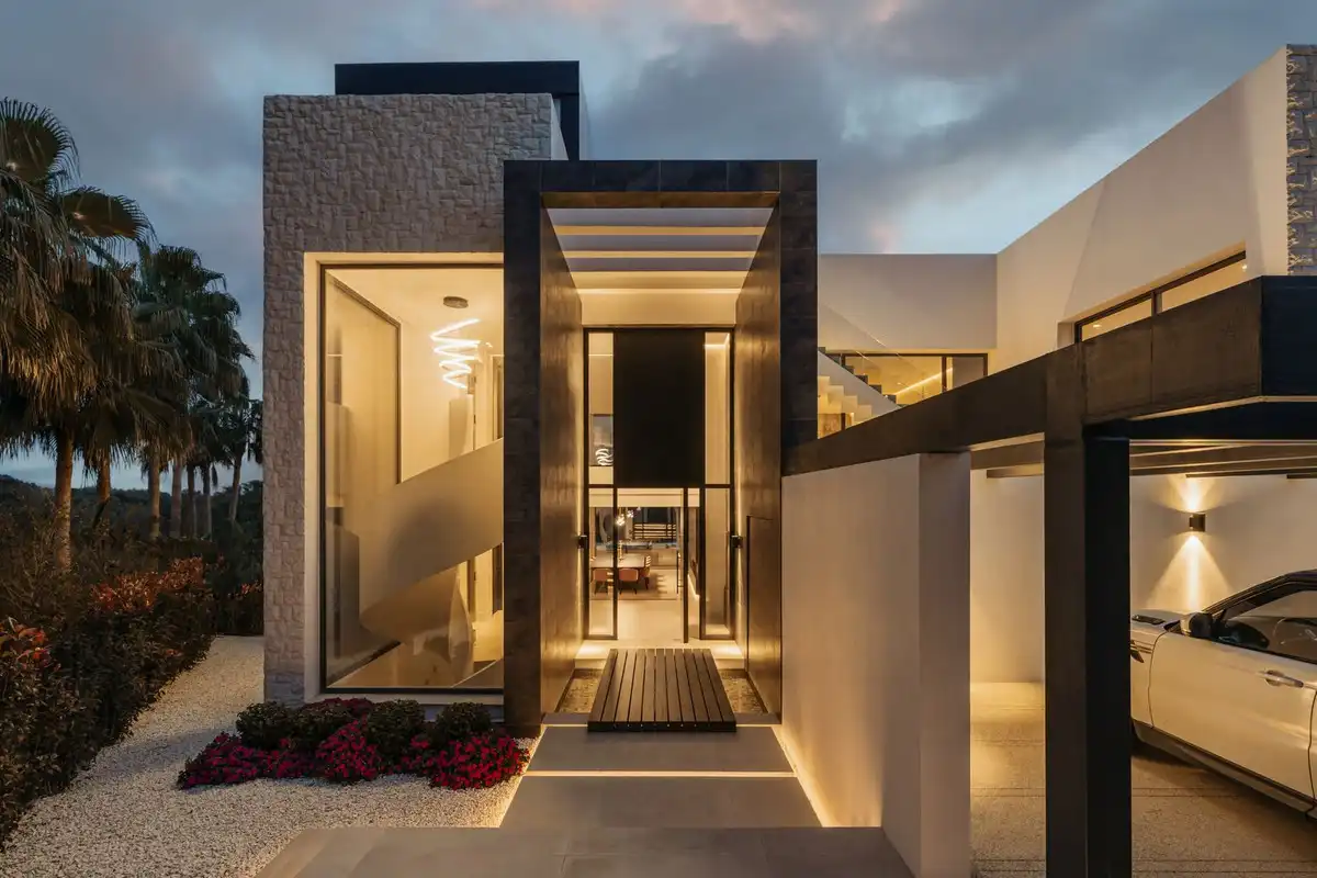 Detached house with pool for sale in La Quinta, imagen 7