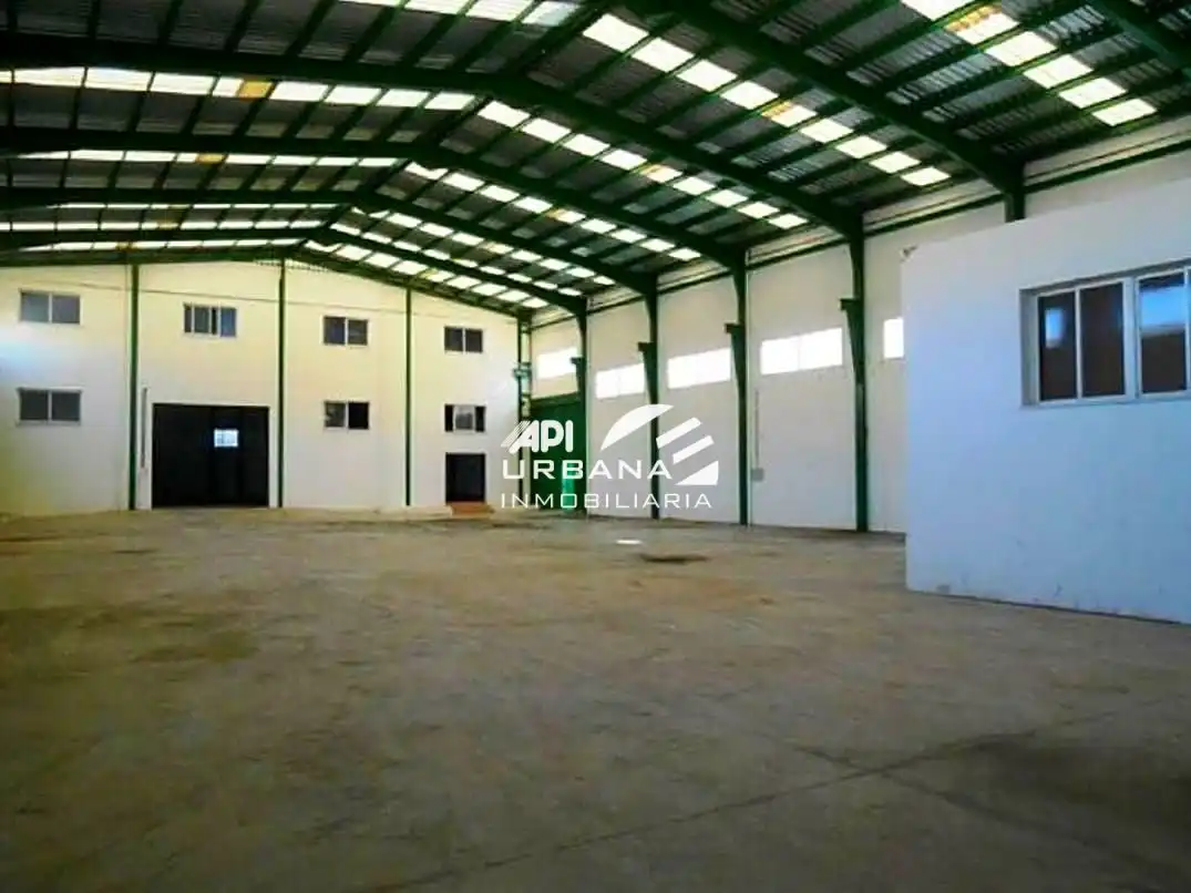 Nave industrial en venta en Córdoba Málaga, N-331 Km.74,8, imagen 3
