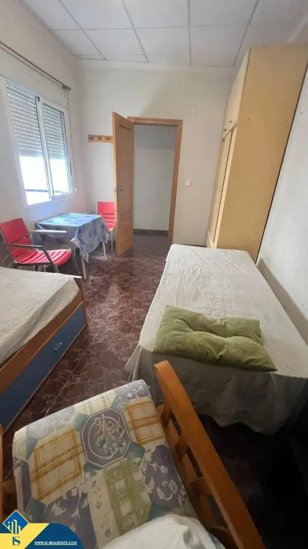 Habitación de Casa o chalet en venta en Torrevieja con Terraza, Amueblado y Horno
