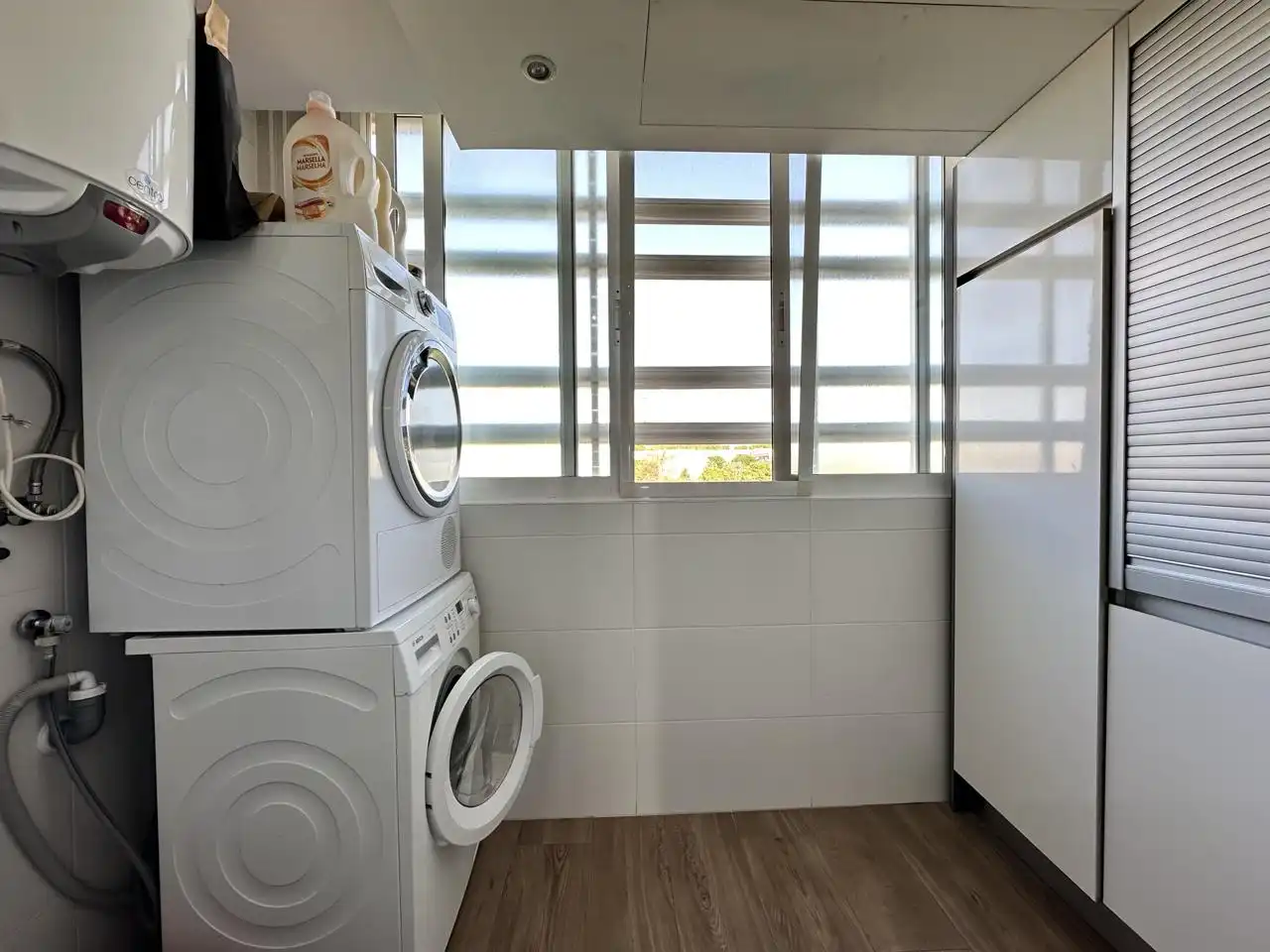 Balcony of Flat for sale in Alicante / Alacant  with Air Conditioner, Parquet flooring and Storage room