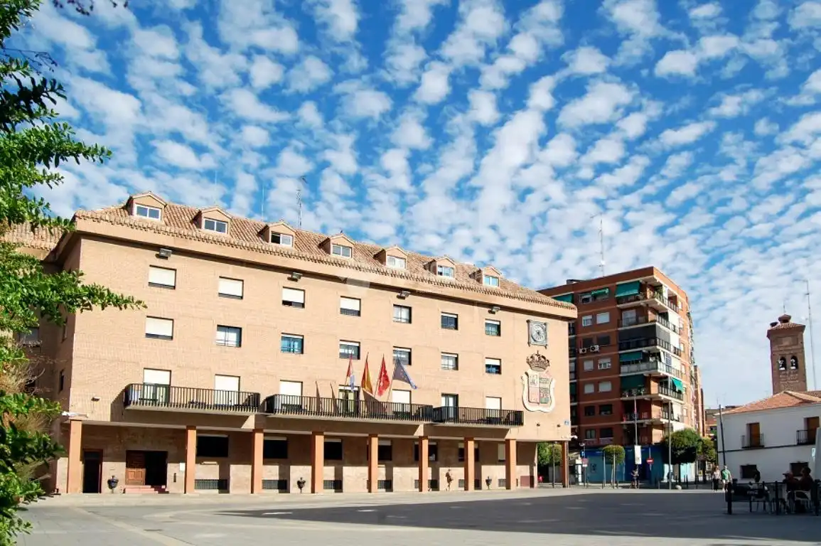 Vista exterior de Pis en venda en Móstoles amb Calefacció