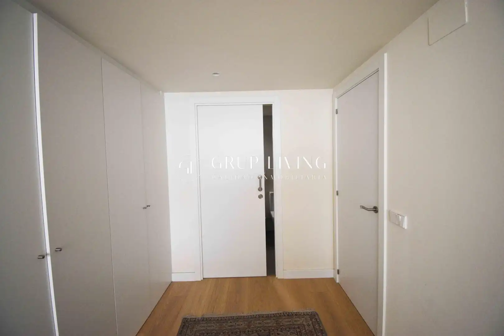 Wohnung zur Miete in Sitges mit Heizung, Privatgarten und Parkett