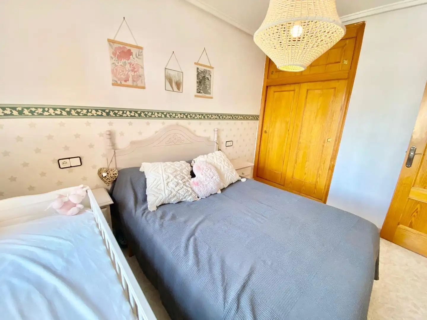 Habitación de Casa o chalet de alquiler en Torrevieja con Aire acondicionado, Calefacción y Jardín privado