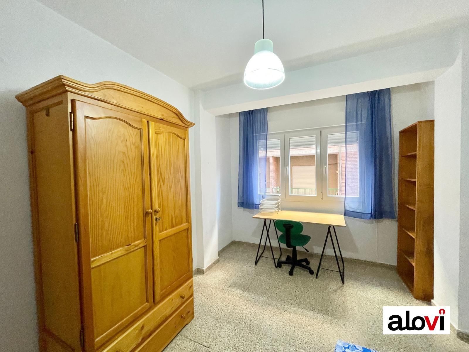 Dormitori de Pis de lloguer en  Granada Capital