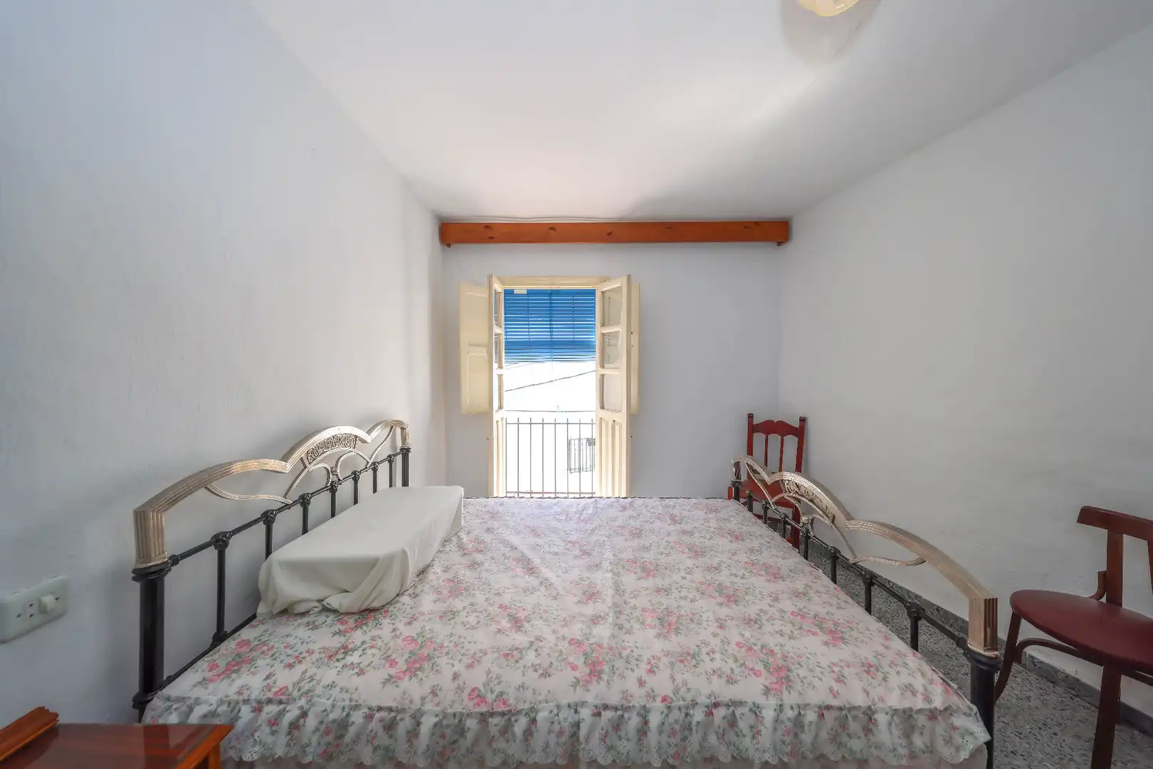 Dormitori de Casa o xalet en venda en Tolox