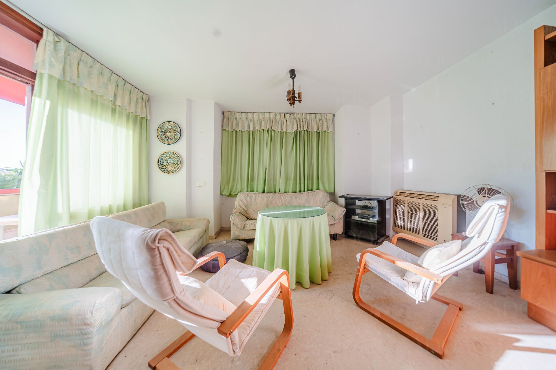 Living room of Flat for sale in Roquetas de Mar  with Terrace, Storage room and Balcony