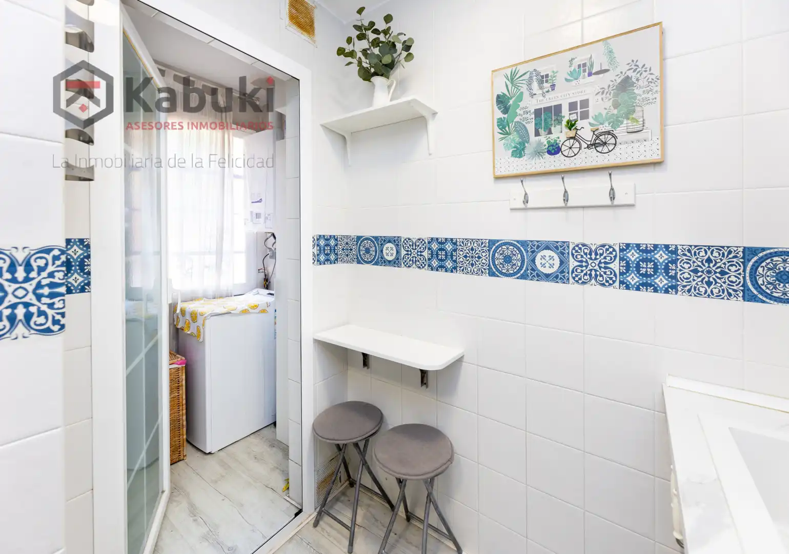 Kitchen of Flat for rent in Granada  with Air Conditioner, Heating and Terrace