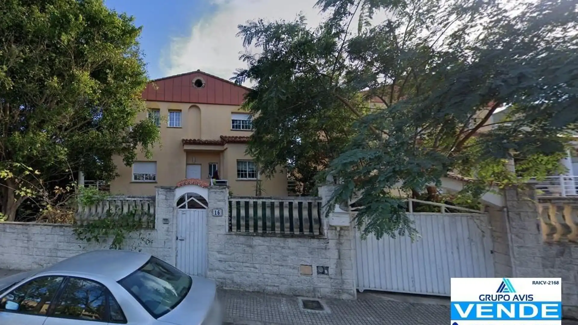 Exterior view of Houses for sale in Gandia  with Private garden, Terrace and Community pool