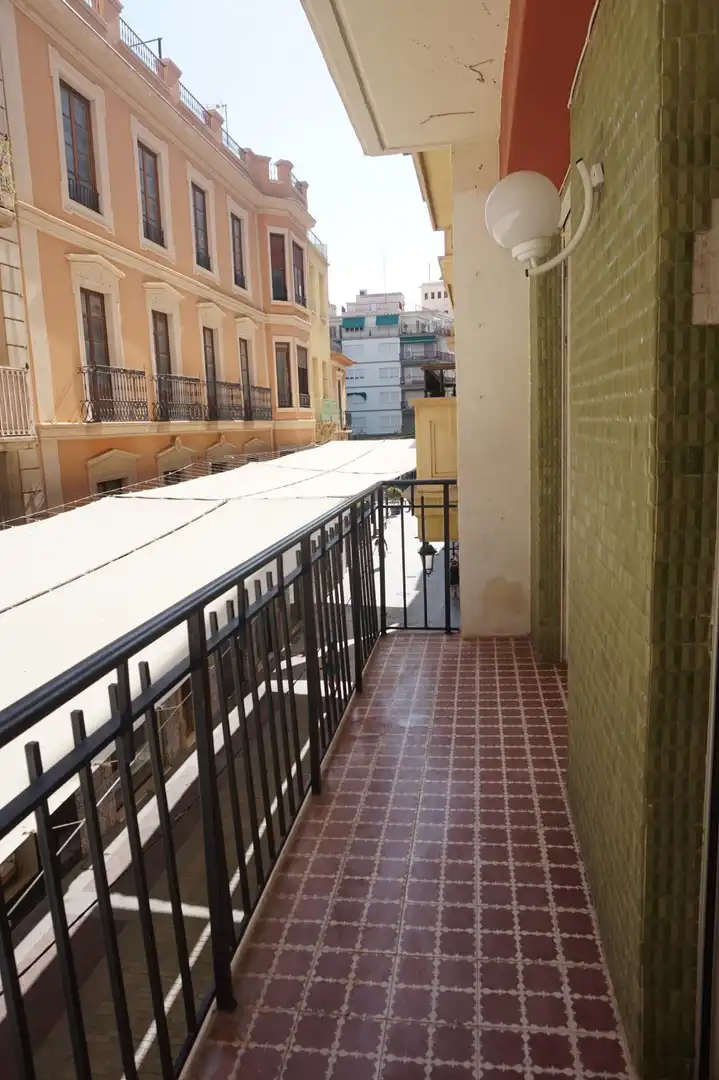 Terraza de Piso en venta en Elche / Elx con Aire acondicionado, Trastero y Balcón
