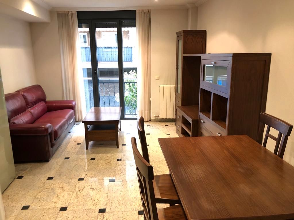 Living room of Flat to rent in Salamanca Capital  with Heating, Furnished and Washing machine