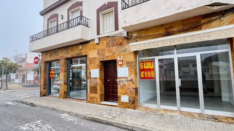 Foto 3 de Casa o xalet en venda a Calle Genil, 25, Centro - Barriada Mallorca, Camas