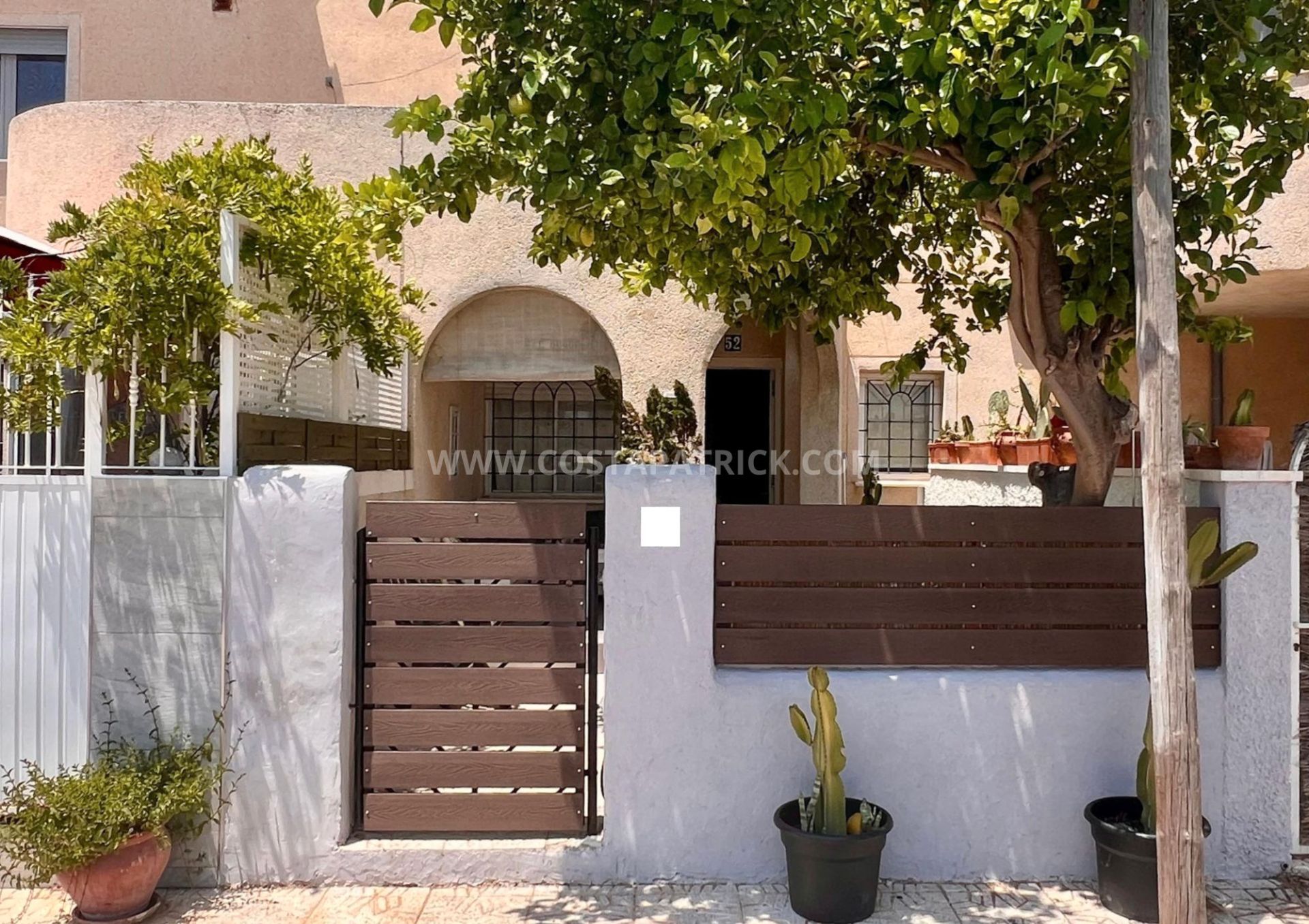 Exterior view of Single-family semi-detached to rent in Los Alcázares  with Air Conditioner, Heating and Private garden