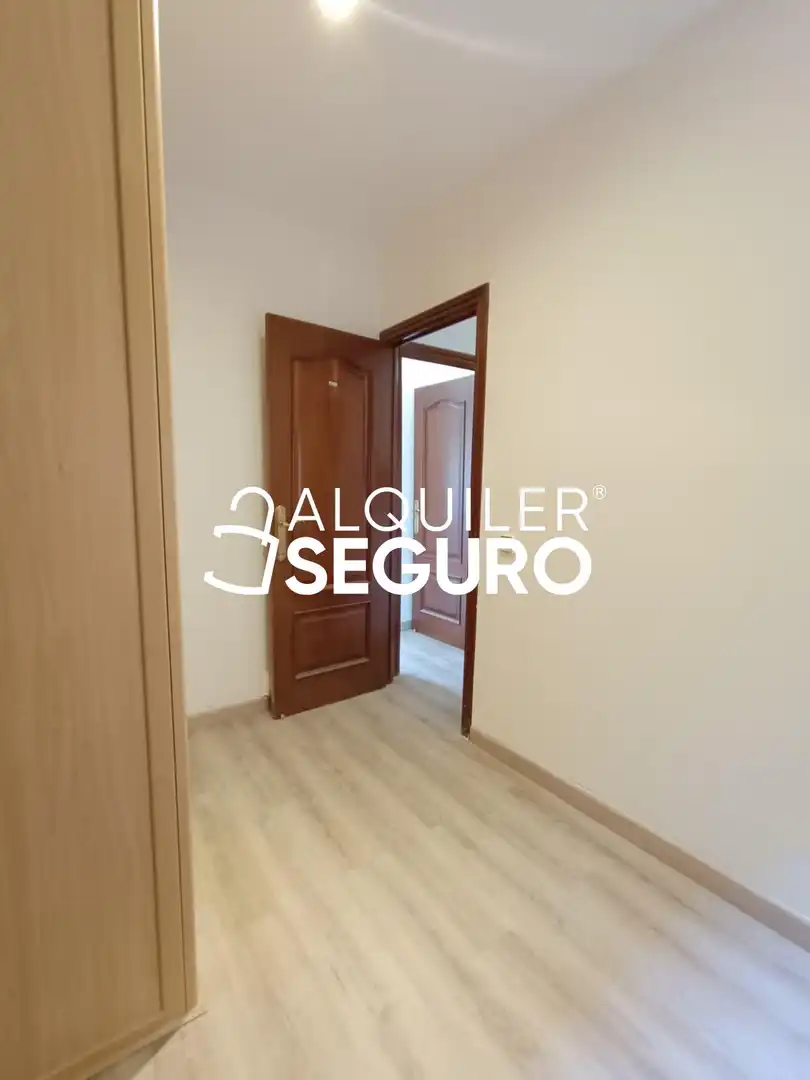 Bedroom of Flat for rent in Parla  with Air Conditioner, Heating and Furnished