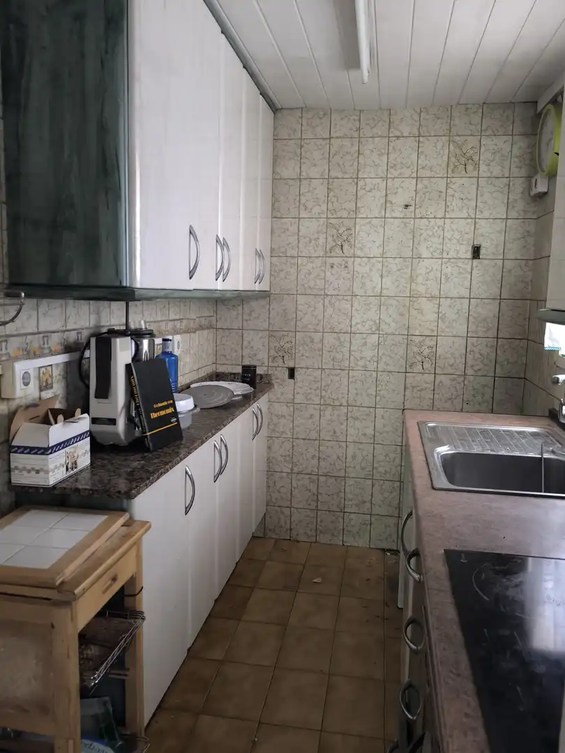 Kitchen of Houses for sale in Centre - Sant Oleguer