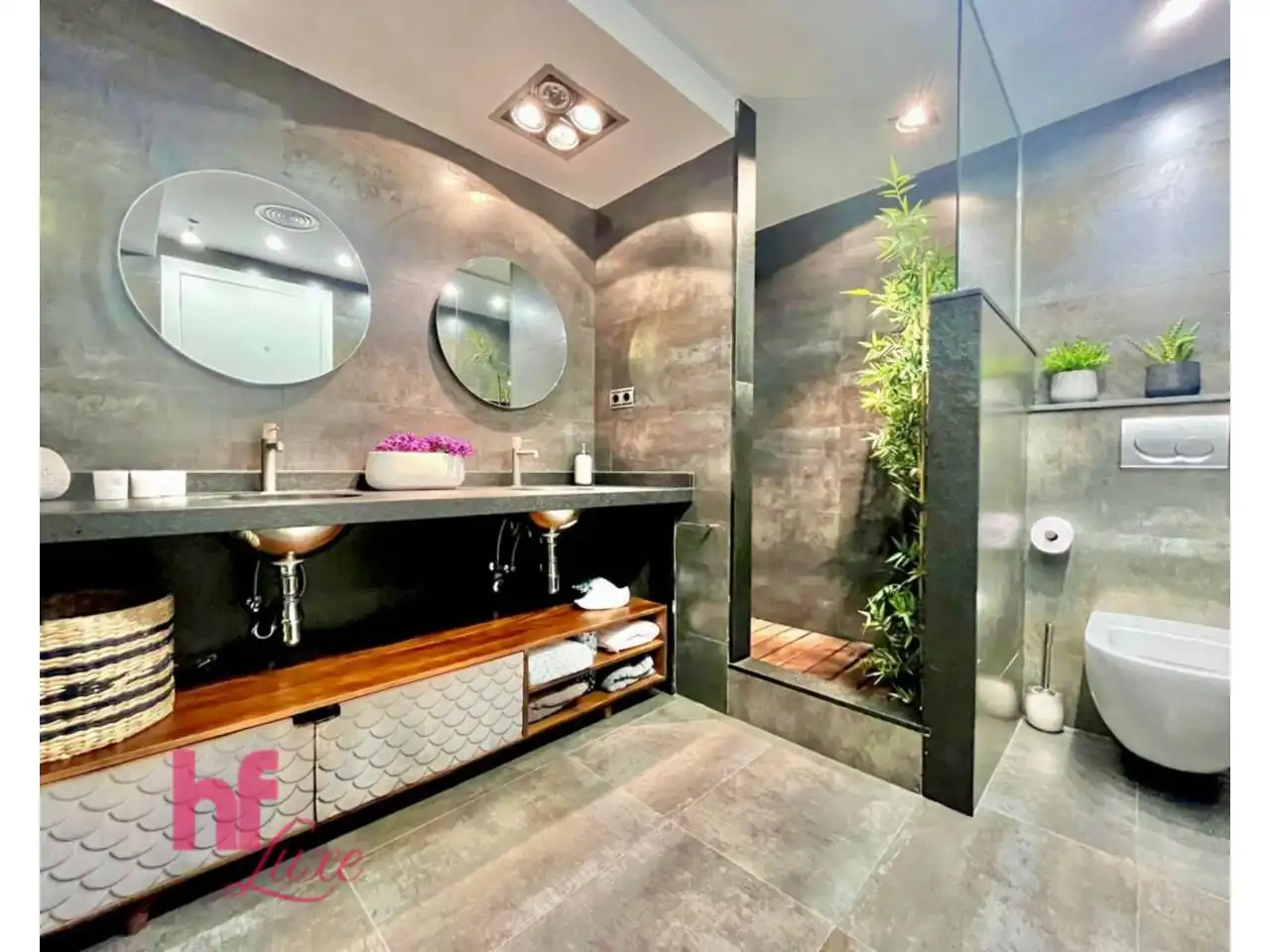 Baño de Casa o chalet en venta en Blanes con Aire acondicionado, Calefacción y Jardín privado
