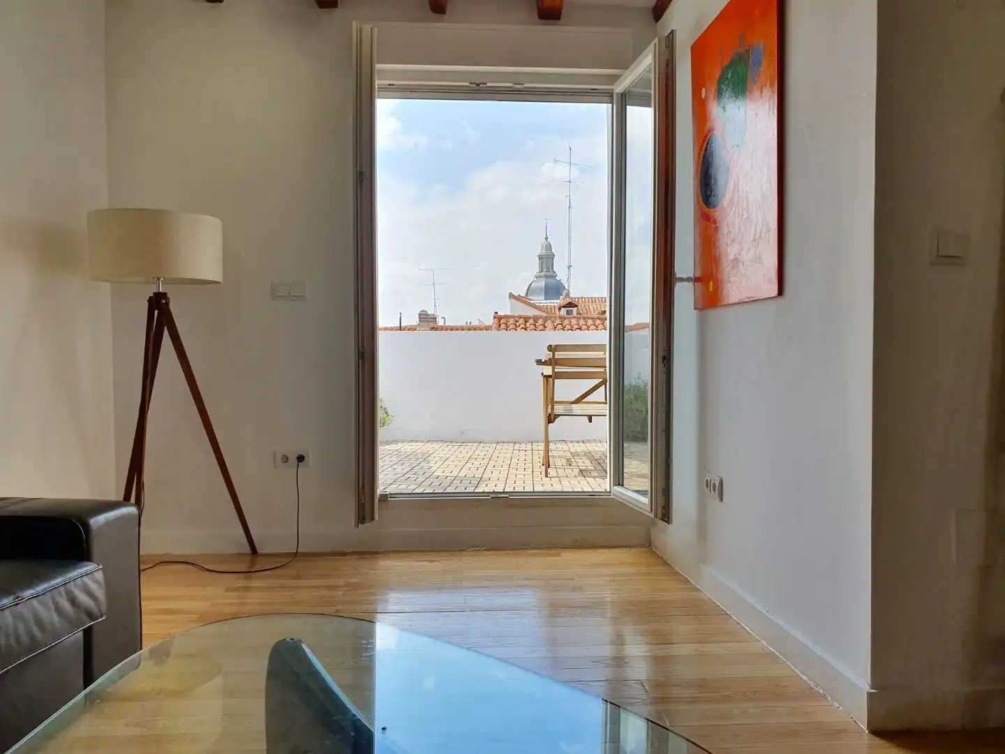 Sala de estar de Ático de alquiler en Madrid con Aire acondicionado, Calefacción y Terraza